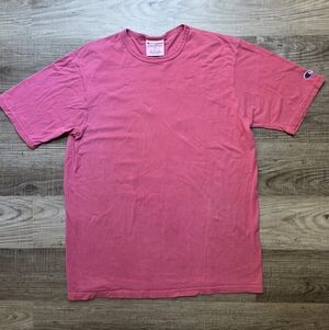 Champion Men's Pink T-Shirt